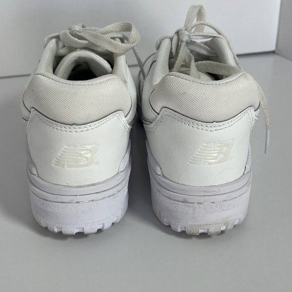 New Balance 550 Triple White sneakers - Picture 5 of 11